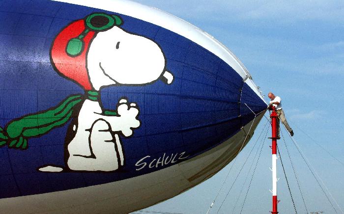 Tiger Snoopy's Parachute Catch Game Works Great 1999 Schulz Charlie Brown's  Dog